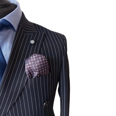 Costume croisé à rayures bleu de nuit : Borsalino